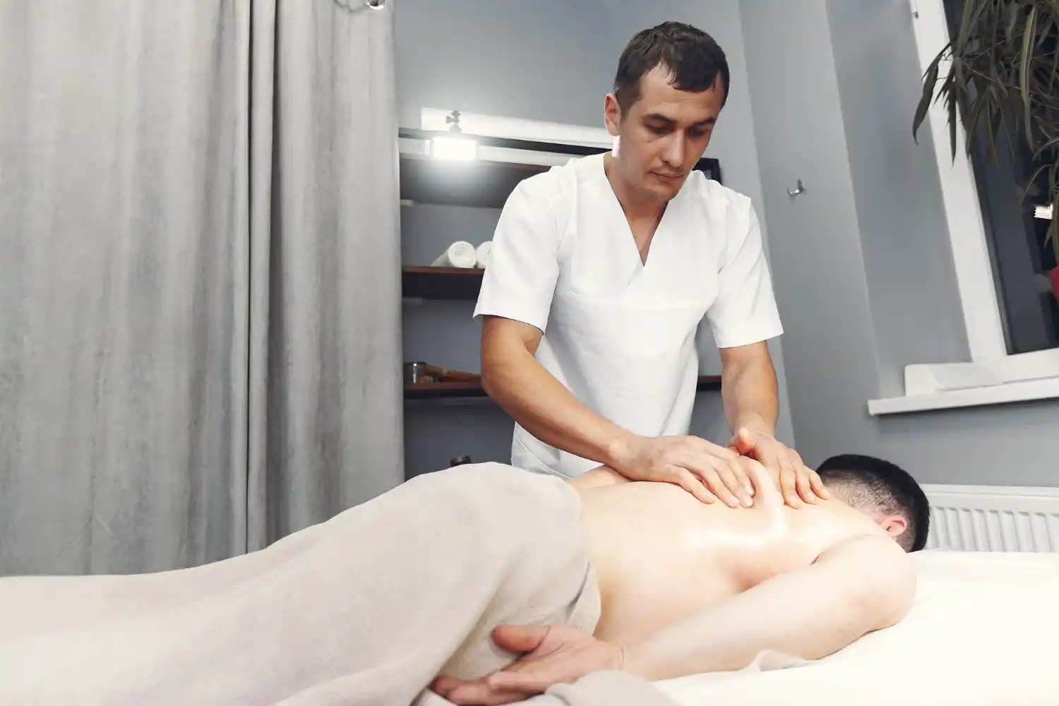 Deep tissue massage therapy for muscle tension